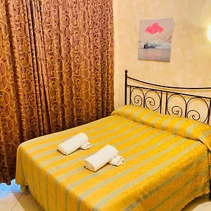 Pensión Roma Guest House